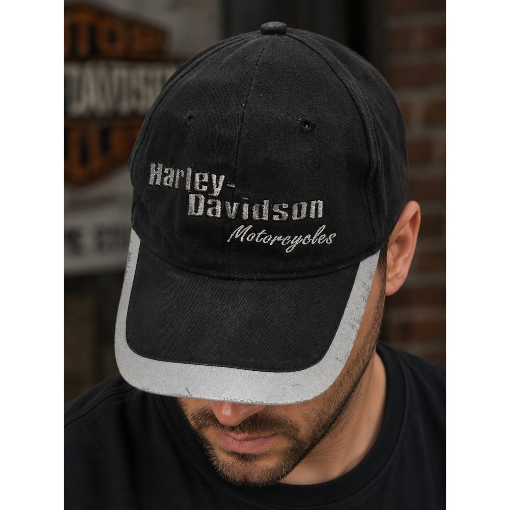 HARLEY DAVIDSON Black Reflective‎ Brim Hat Adjustable Logo Distressed -3189